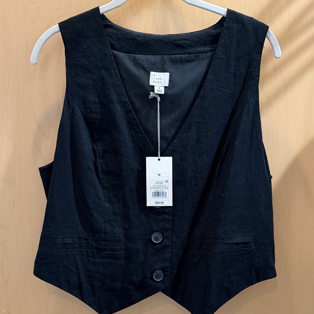 a new day Black Buttoned Vest Medium, New